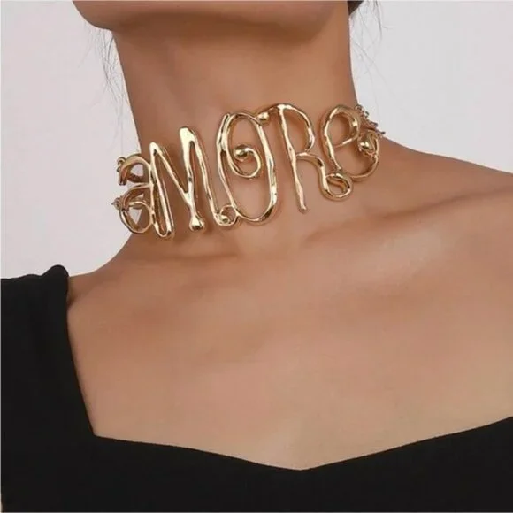 Gold Amore Runway Choker Chain Necklace - Picture 2 of 7